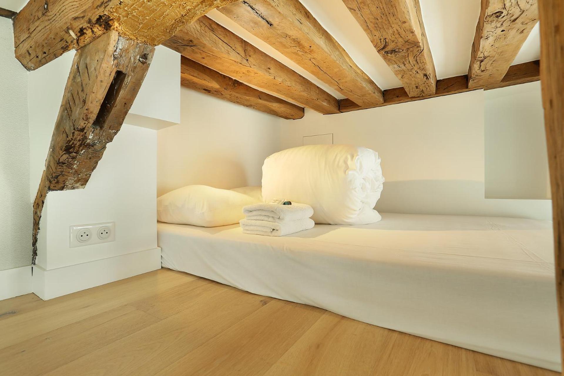 Residence Le Marais By Studio Prestige パリ エクステリア 写真